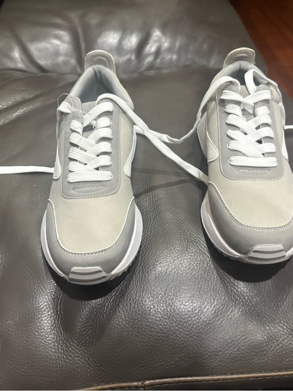 Women’s Dolce Vita "Bossy" platform sneakers NWOT